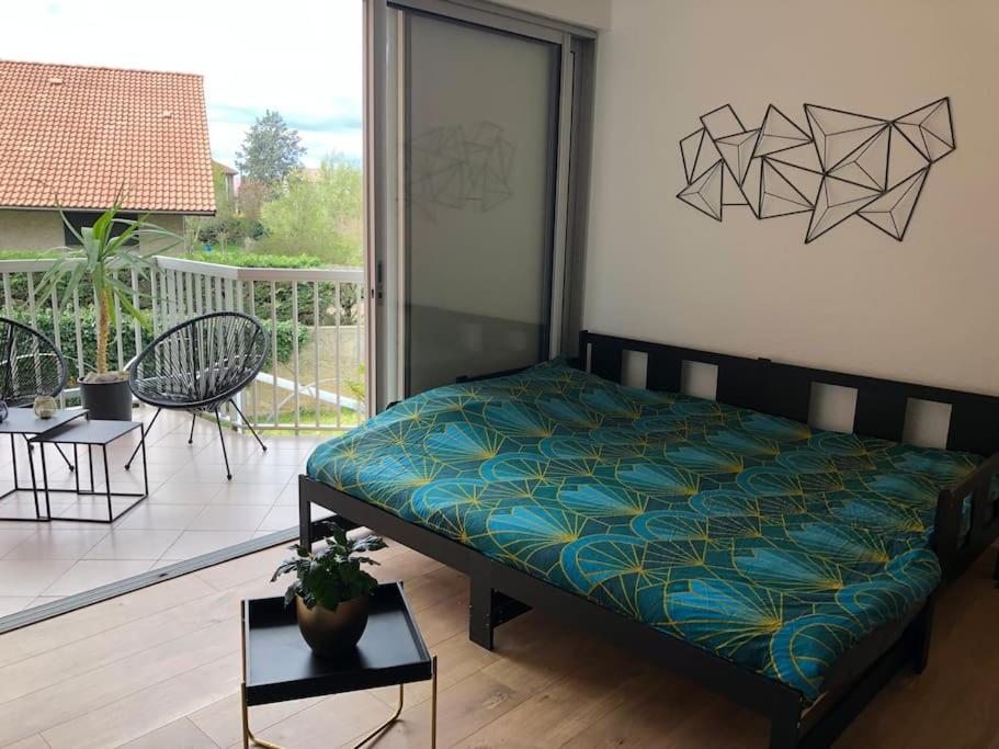 Studio Moderne, Terrasse Et Parking Romans-sur-Isère Екстериор снимка